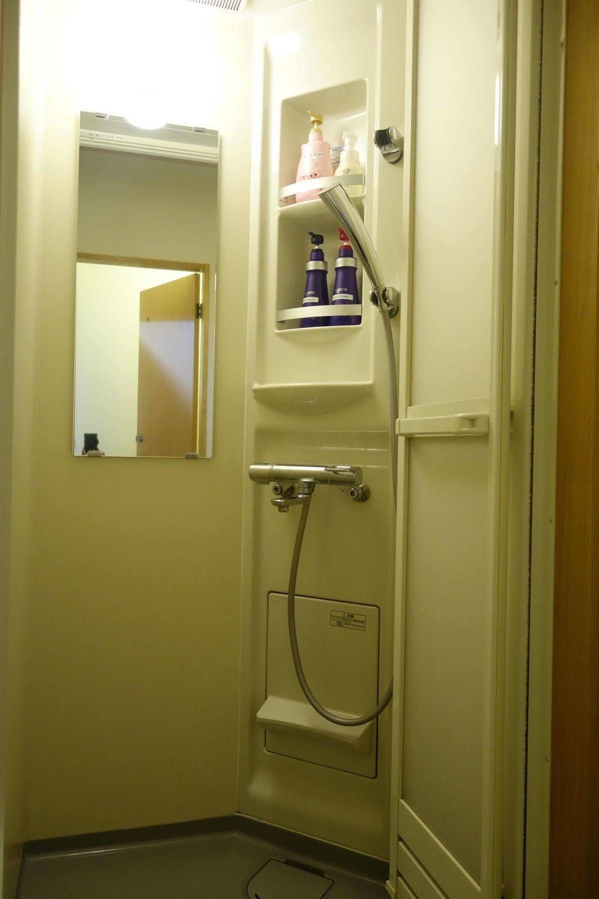 Guesthouse Akicafe Inn Hiroşima Dış mekan fotoğraf